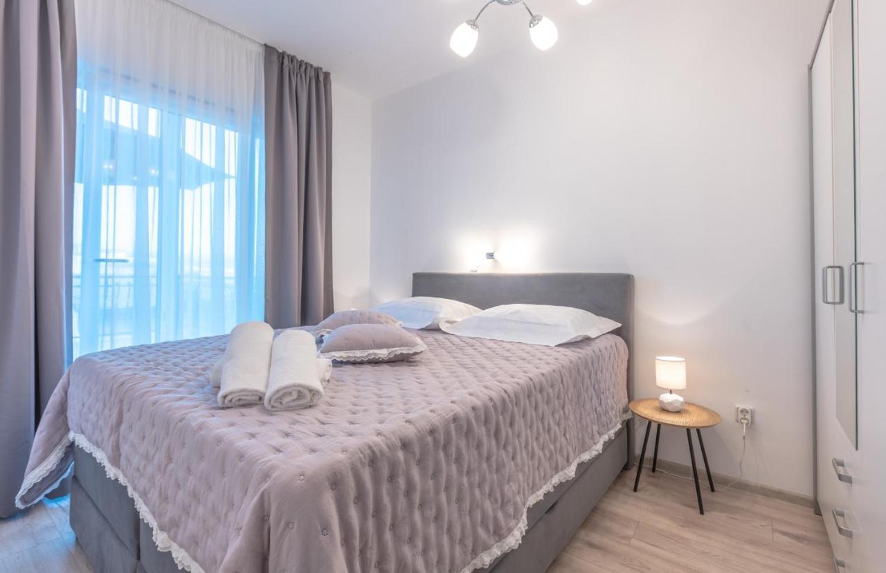 Holiday Home Insulam Mare 特罗吉尔 外观 照片