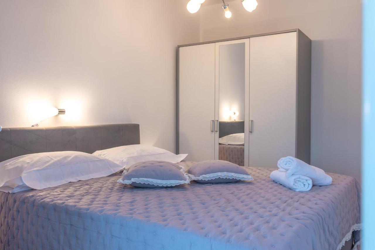 Holiday Home Insulam Mare 特罗吉尔 外观 照片